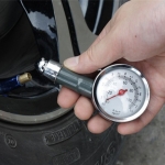 Tyre Pressure Gauge 15 Bar short type (TG15S)